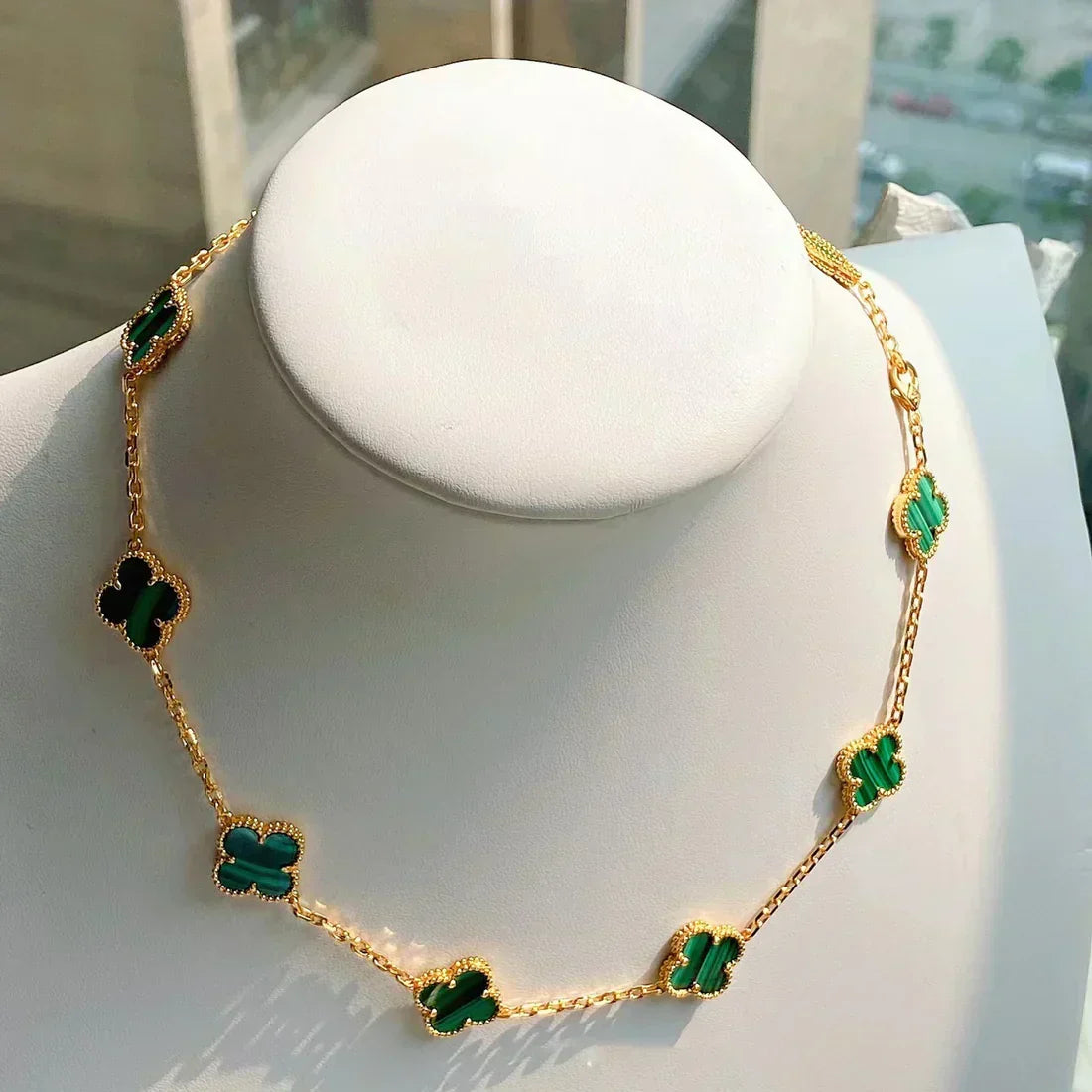CLOVER | 10-Motif Green Necklace - Vibrant Green Statement Piece