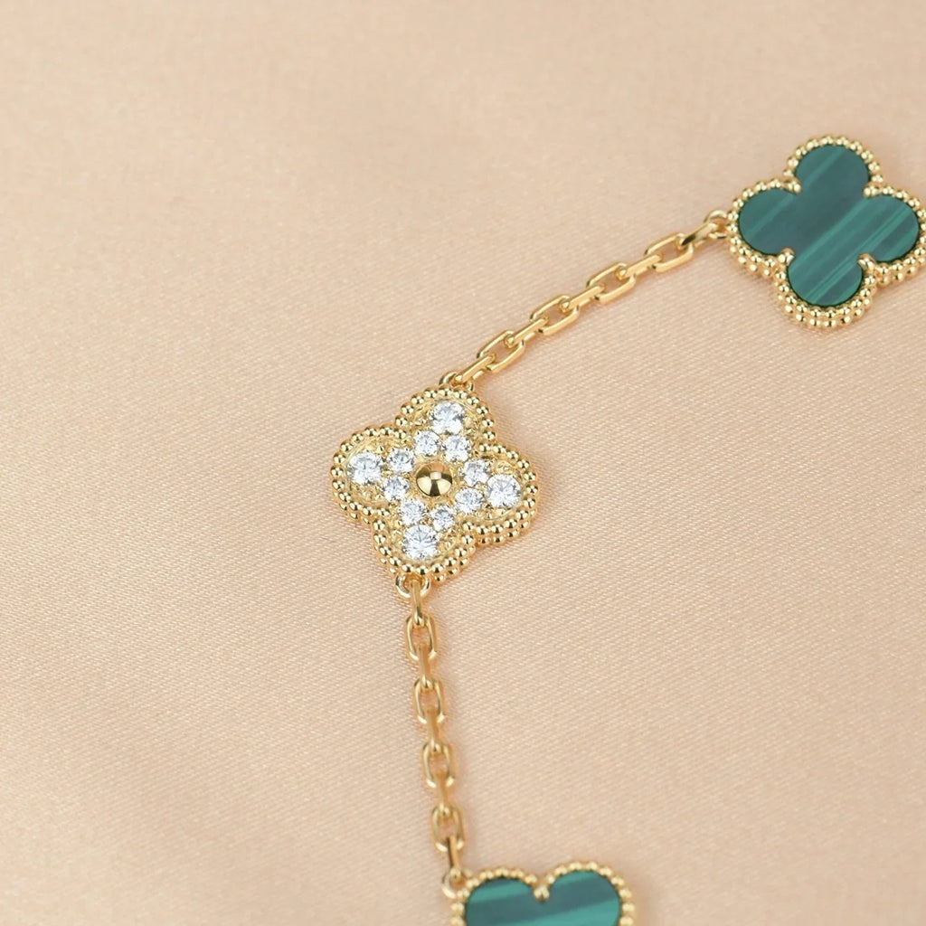 CLOVER 5 MOTIF MALACHITE BRACELET COLLECTION VIP