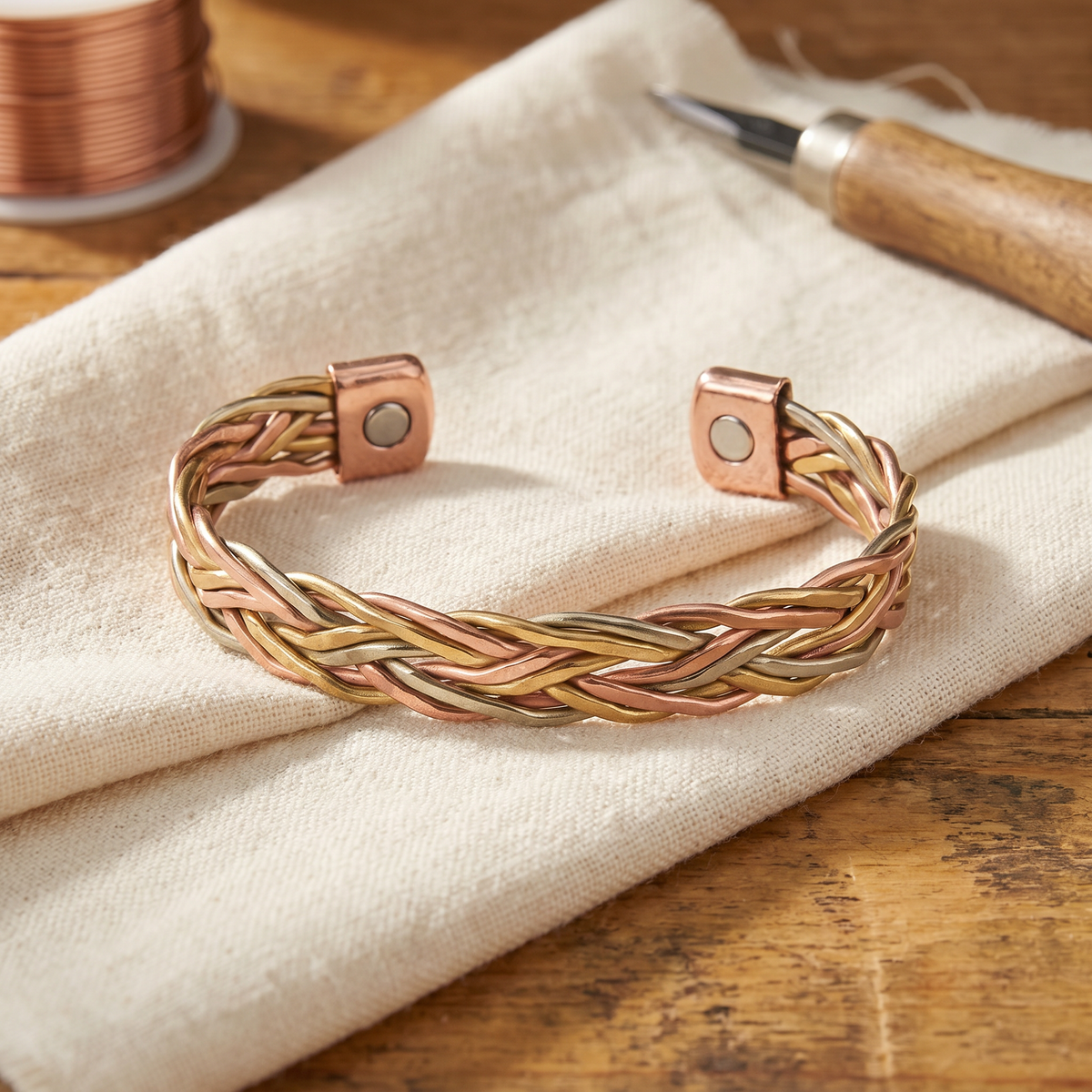 Luvenora's Mire Copper Bracelet